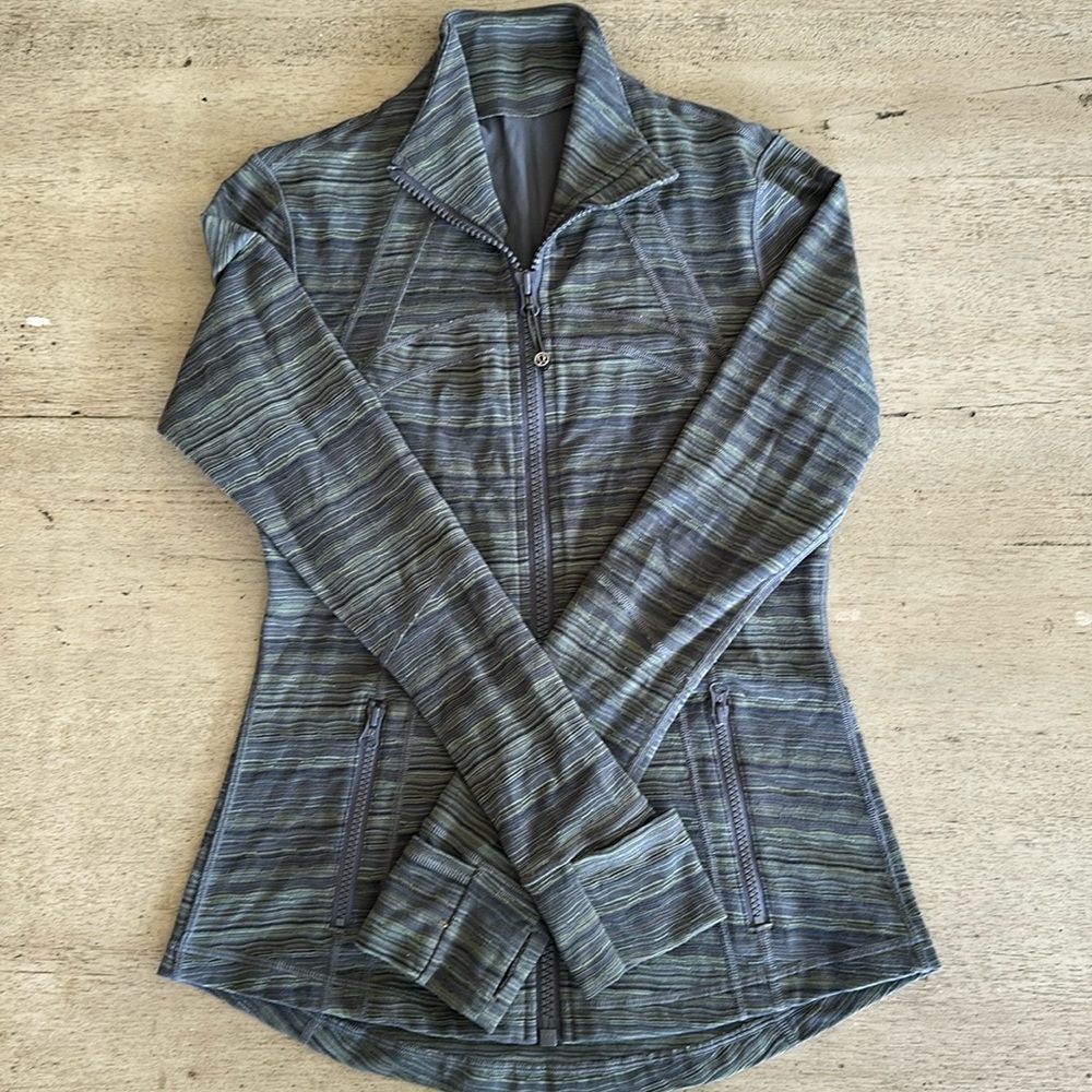 Lululemon Athletica size 8 Define Jacket